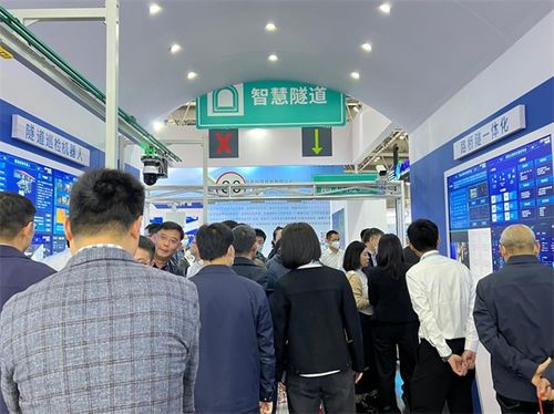 展會現(xiàn)場丨共赴一場思想與技術(shù)的交通盛宴，榮獲年度最佳產(chǎn)品獎